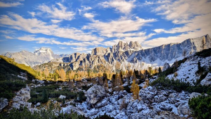 Dolomity na podzim: 15 tipů na zlaté modříny bez davů 9